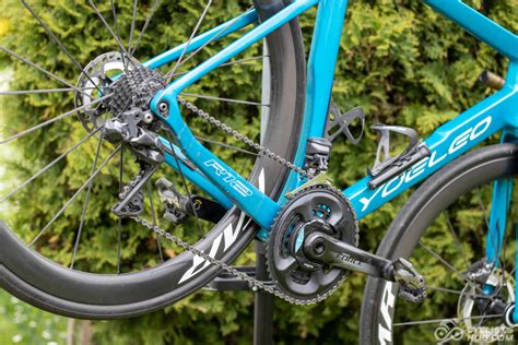 What are the pros and cons of mechanical vs electronic .